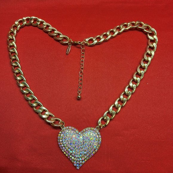 Natasha Gold Plated Micro Pave Heart Cuban Link Necklace - Picture 4 of 12